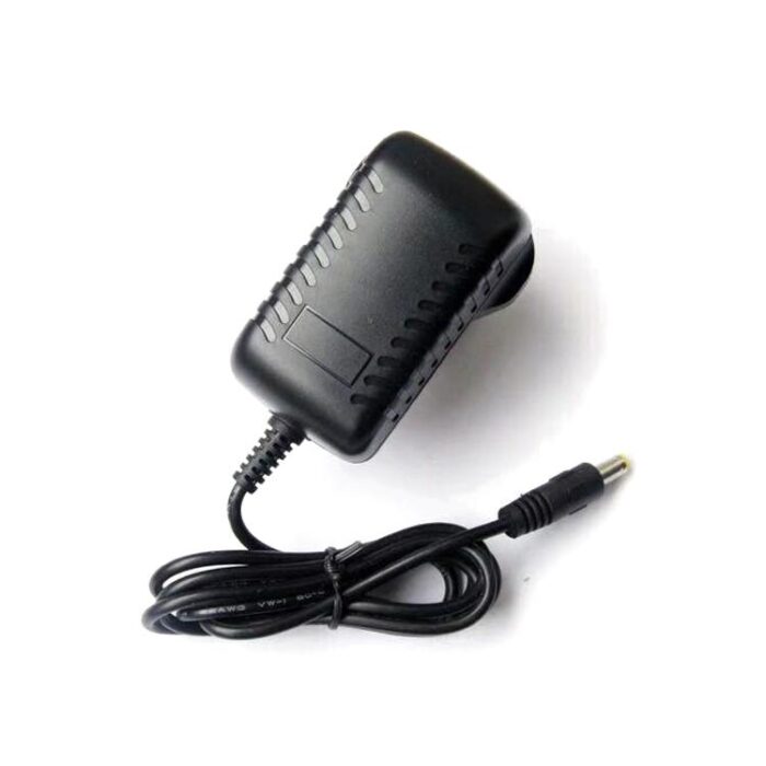 Fast charger with light indicator - Image 3