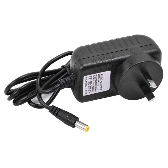 Ha716cb9db94b440e9eeaeadb9971f153q-1.jpg Fast charger with light indicator - Image 1