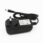 Fast charger with light indicator - Image 4