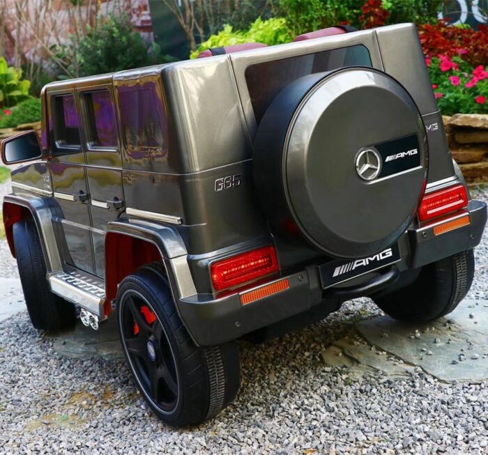 MERCEDES BENZ 7188 INSPIRED 4WD RIDE ON CAR FOR KIDS WITH LEATHER SEATS - Image 10