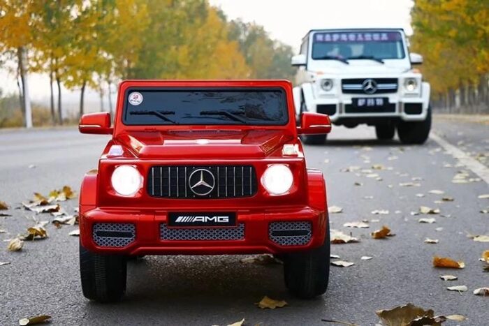 MERCEDES BENZ 7188 INSPIRED 4WD RIDE ON CAR FOR KIDS WITH LEATHER SEATS - Image 9