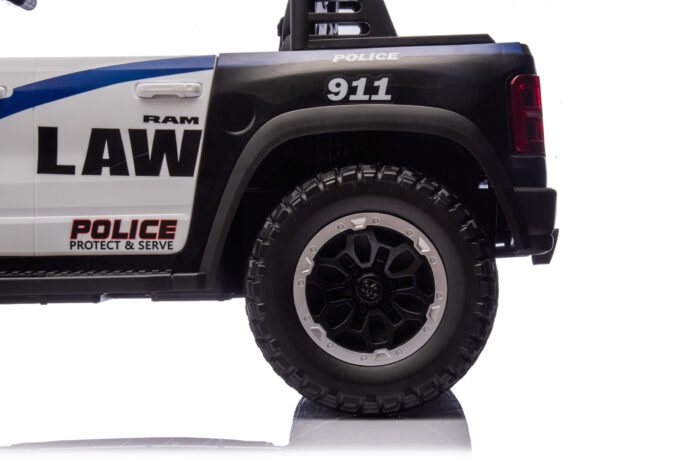 RAM POLICE CAR - Image 5