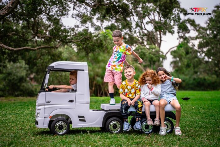 Mercedes Ride on Truck - Image 8