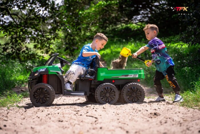Ride on tractor with EVA wheels 24V - Green - Image 5