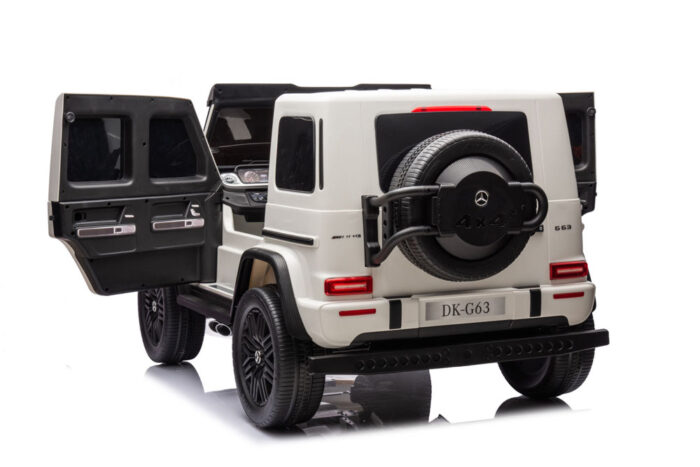 XLL 24V Licensed Mercedes Benz-AMG G63 4WD Kids Ride On - Image 3