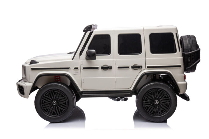 XLL 24V Licensed Mercedes Benz-AMG G63 4WD Kids Ride On - Image 8
