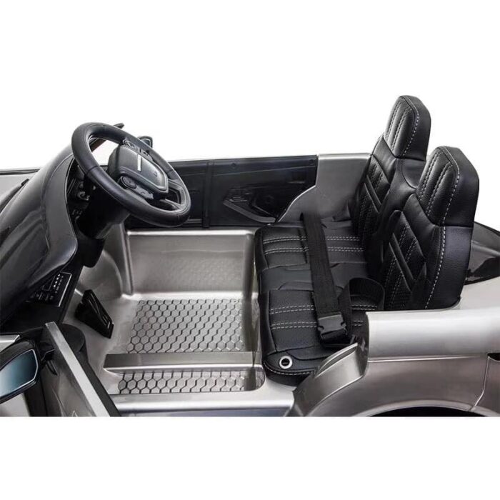 RANGE ROVER LICENCED 12V RIDE ON CAR FOR KIDS - Image 3